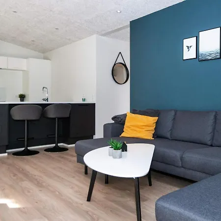 Holiday home 8 Person In *