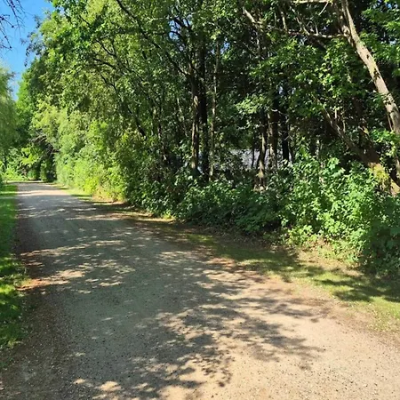 Luxury Lakeside Retreat-by Traum Tatil Evi Ansager